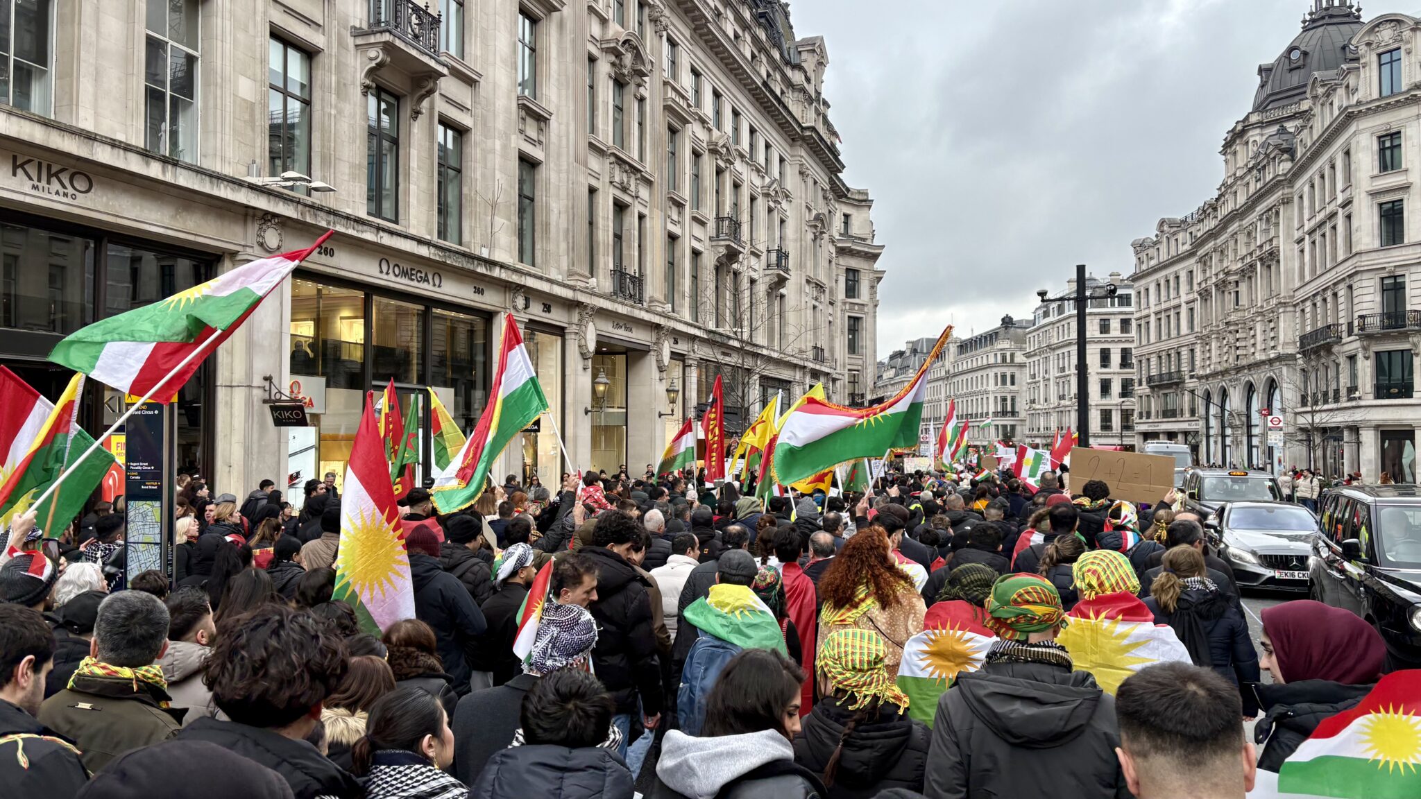 Thousands march for Rojava in London - Freedom News