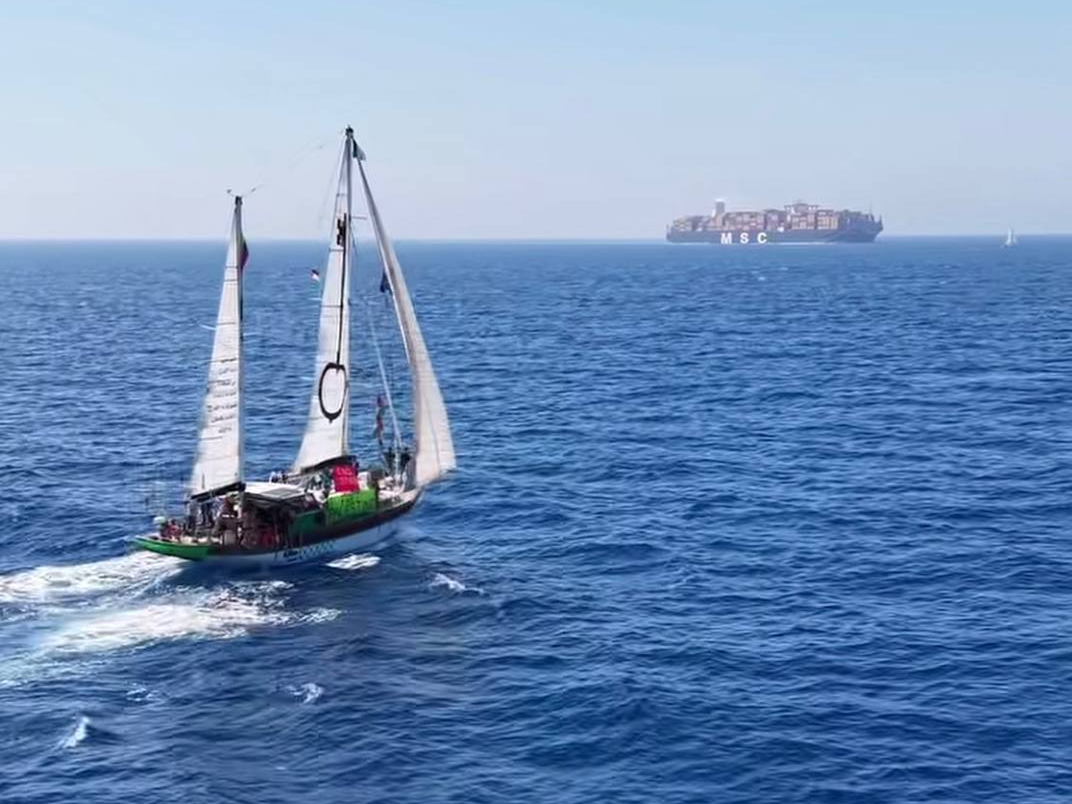 Gaza flotilla blocks ship carrying steel for Israeli munitions